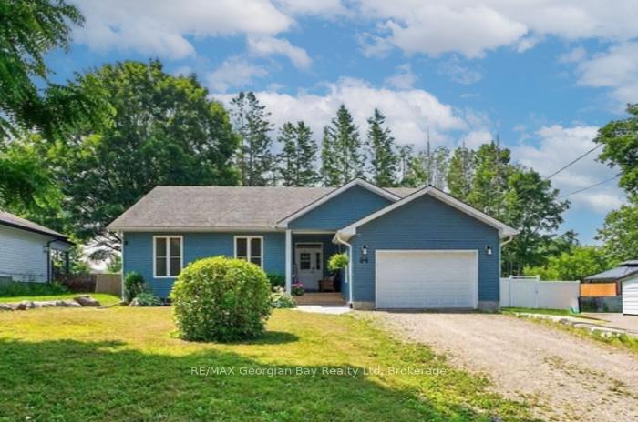 64-broad-street-penetanguishene-ontario-s12491394