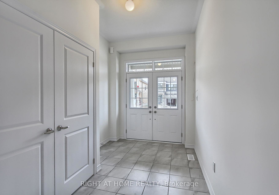 15-durham-avenue-barrie-ontario-s12493478