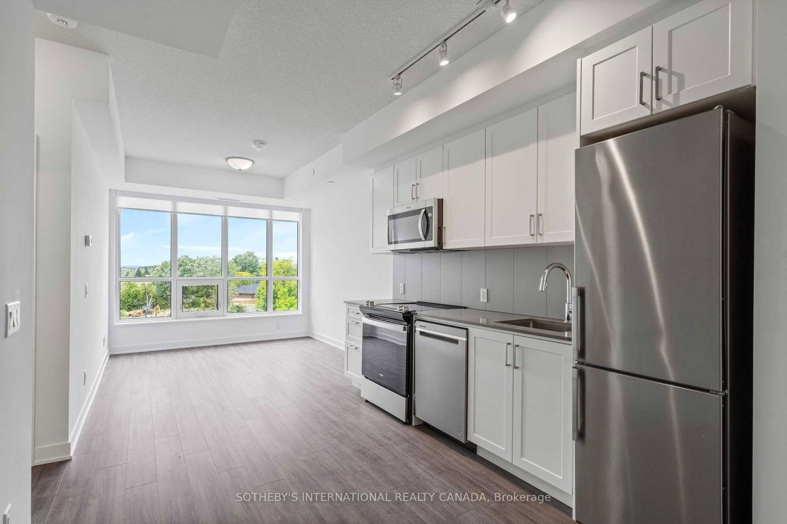 681-yonge-street-barrie-ontario-s12495104