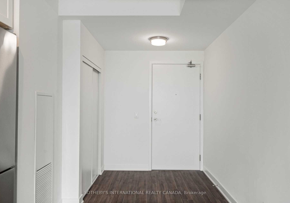 681-yonge-street-barrie-ontario-s12495104