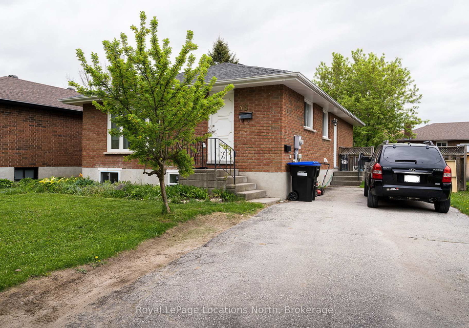 38-sproule-avenue-collingwood-ontario-s12495372