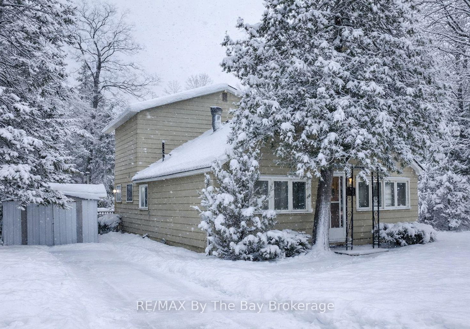 15-sylvan-avenue-wasaga-beach-ontario-s12498628