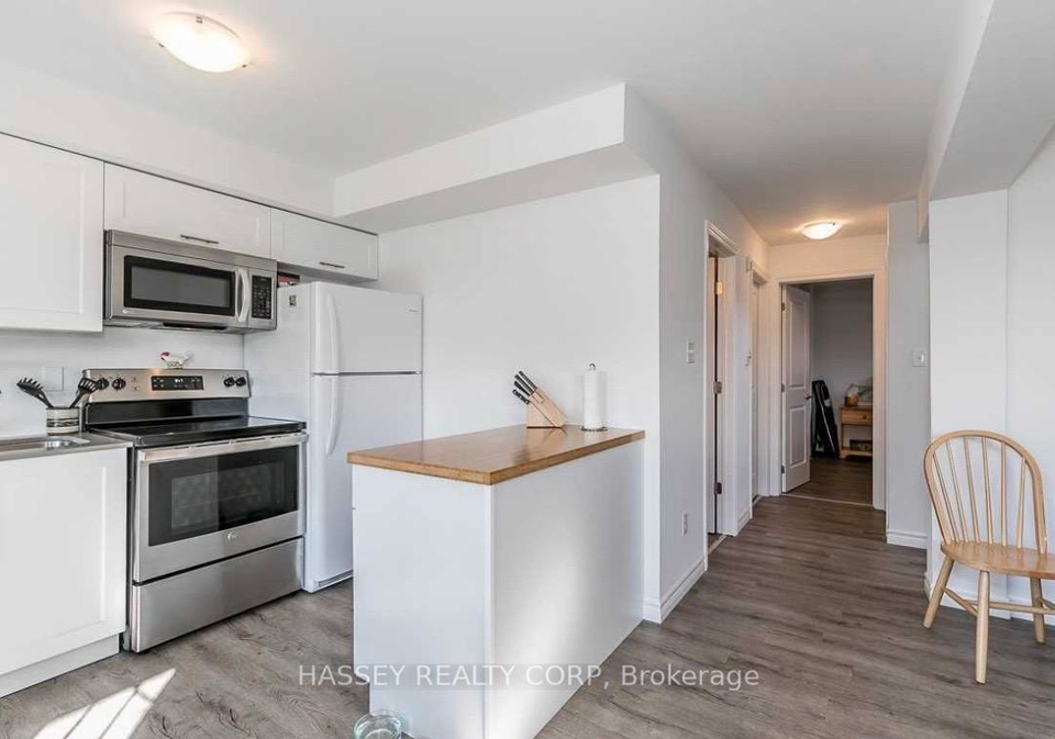 323-edgehill-dr-drive-barrie-ontario-s12499326
