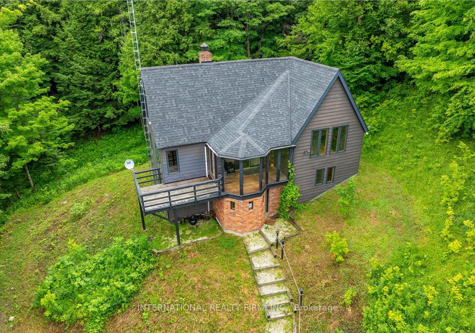 2445-riverside-drive-clearview-ontario-s12499624