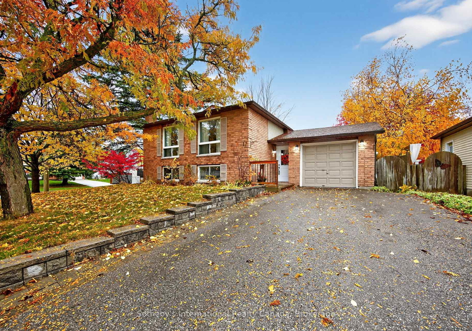 17-coles-street-barrie-ontario-s12499684