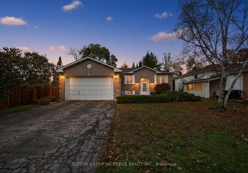 24-port-royal-trail-wasaga-beach-ontario-s12499980