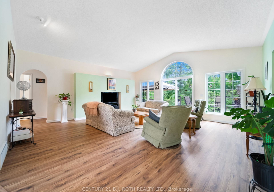 4-beechwood-crescent-oro-medonte-ontario-s12501198