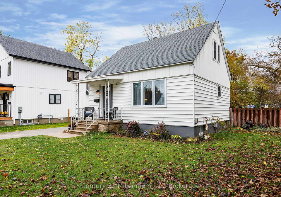 7-fair-street-collingwood-ontario-s12502532