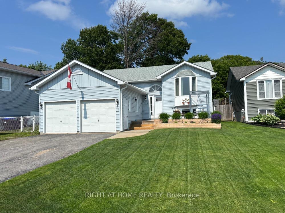 42-byrnes-crescent-penetanguishene-ontario-s12502866
