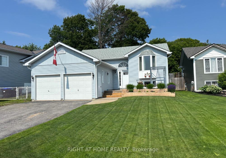 42-byrnes-crescent-penetanguishene-ontario-s12502866