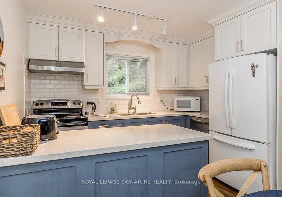 22-lindale-avenue-tiny-ontario-s12504138