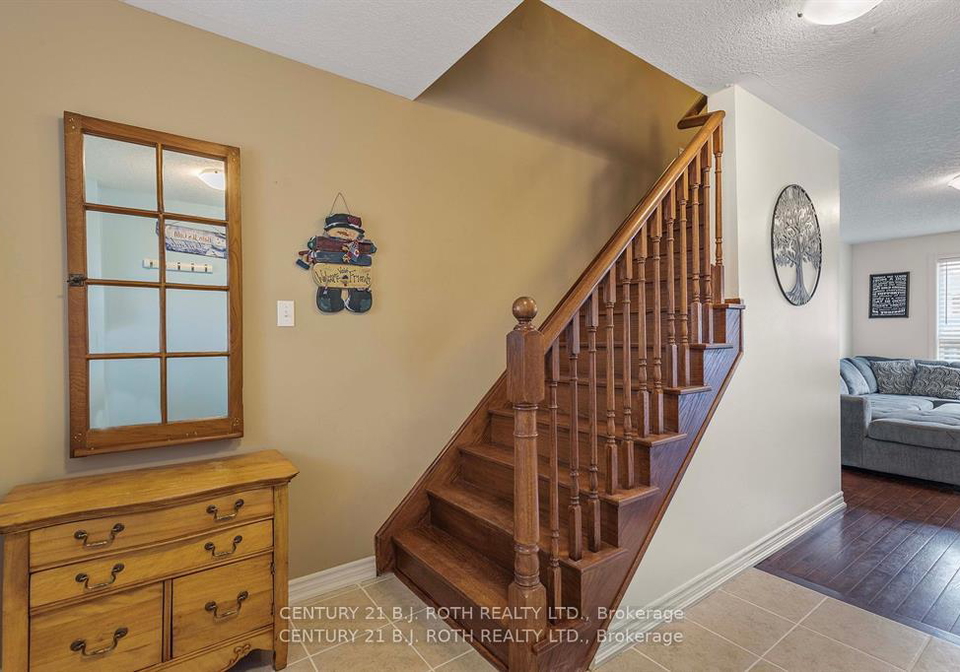 24-southwoods-crescent-barrie-ontario-s12506508
