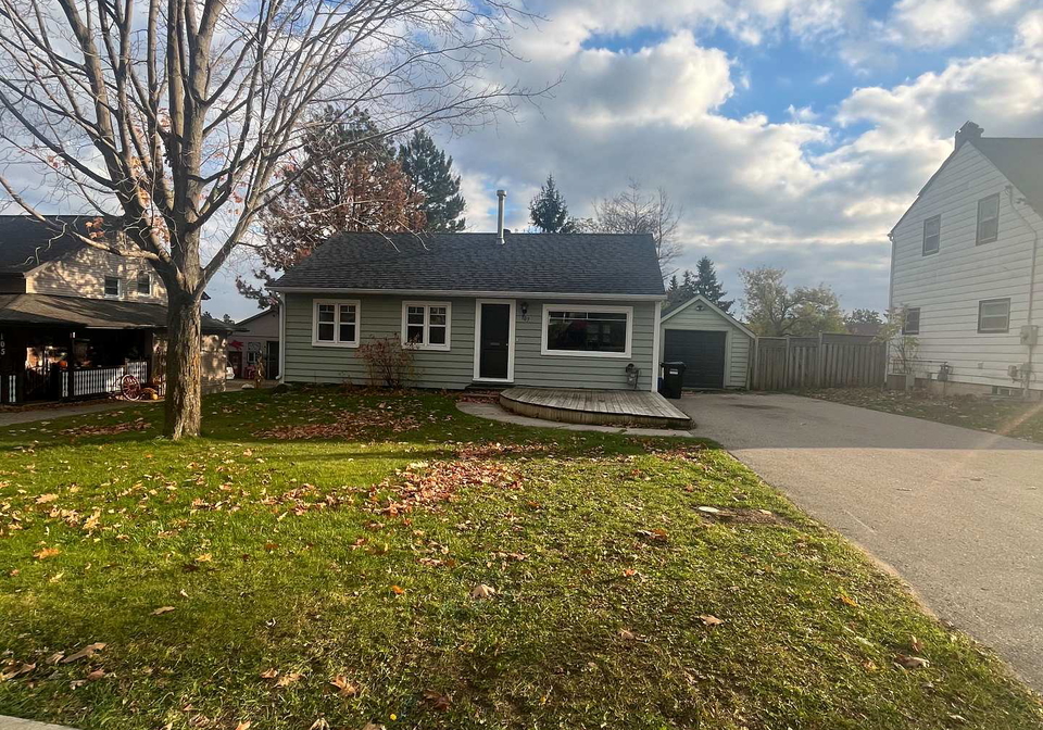107-letitia-street-barrie-ontario-s12507602
