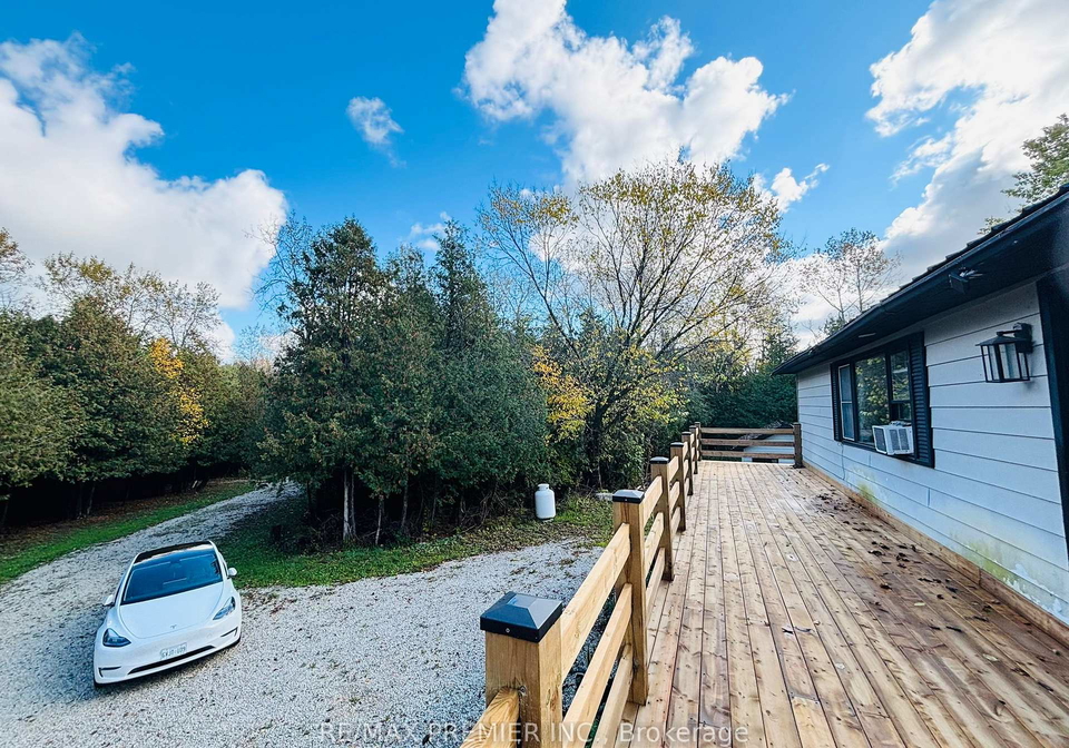 2506-concession-10-n-nottawasaga-road-collingwood-ontario-s12508676