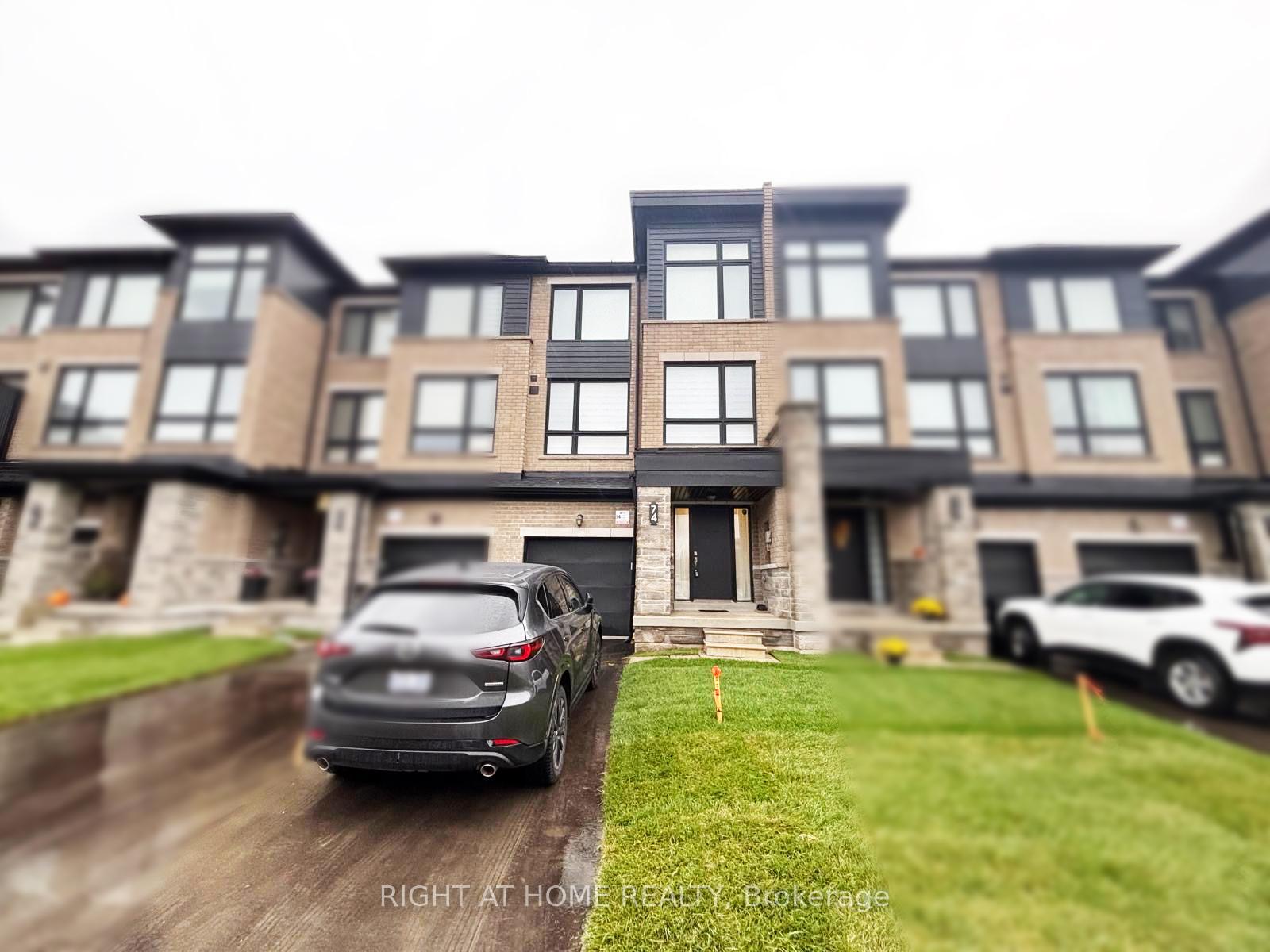 74-blue-forest-crescent-barrie-ontario-s12509450