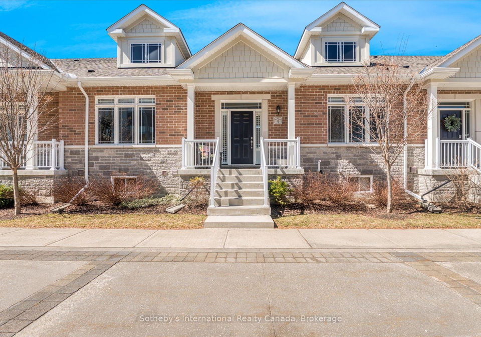 4-emerson-mews-collingwood-ontario-s12509494