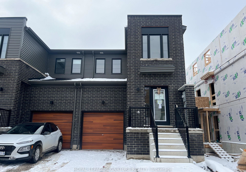 21-hay-lane-barrie-ontario-s12509518