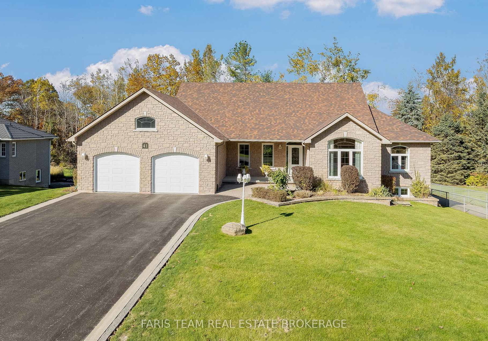 41-paddy-dunns-circle-springwater-ontario-s12513200