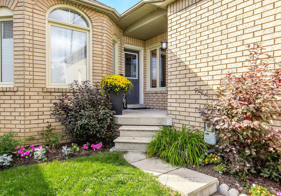 9-aikens-crescent-barrie-ontario-s12513212