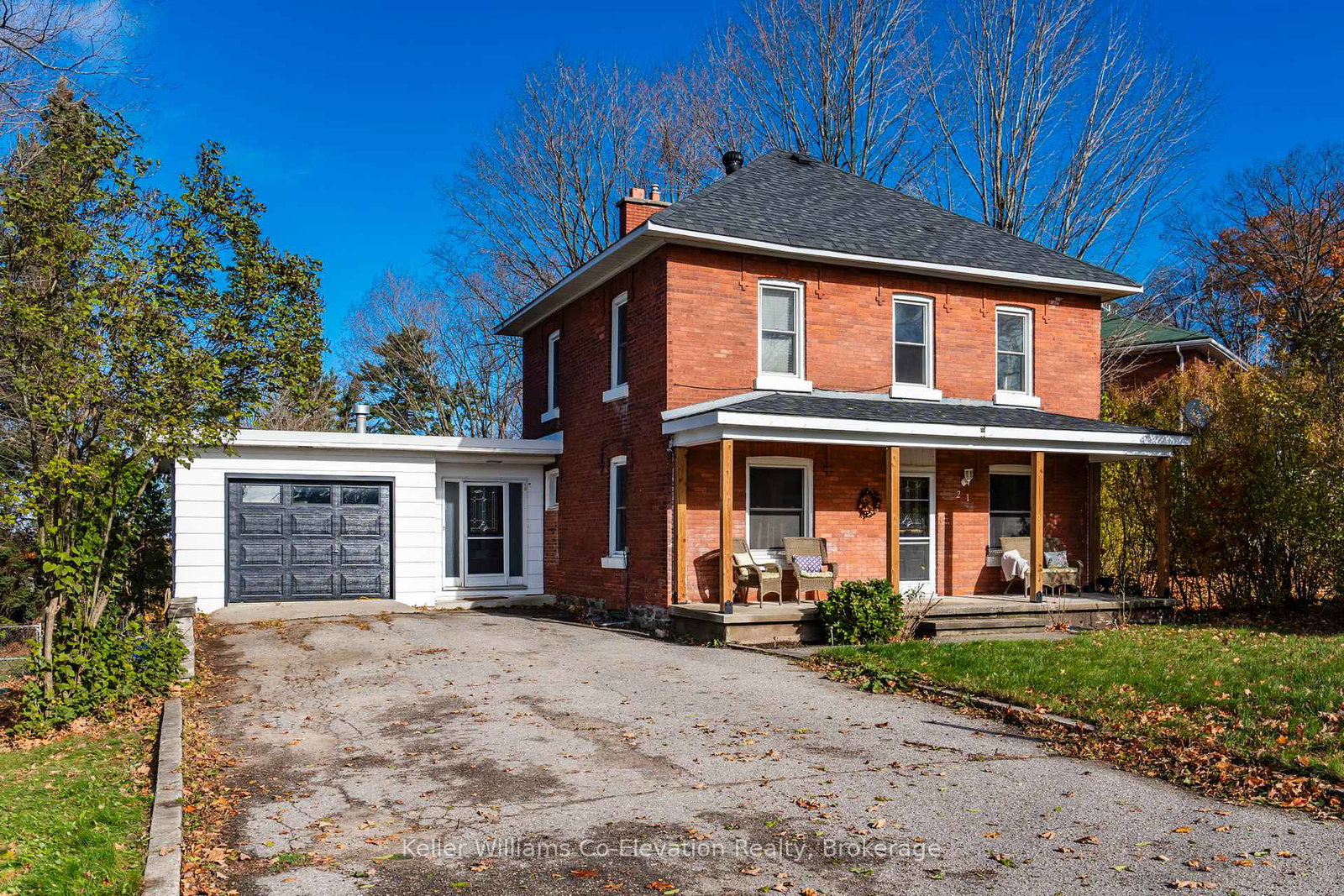 21-e-robert-street-e-penetanguishene-ontario-s12523164