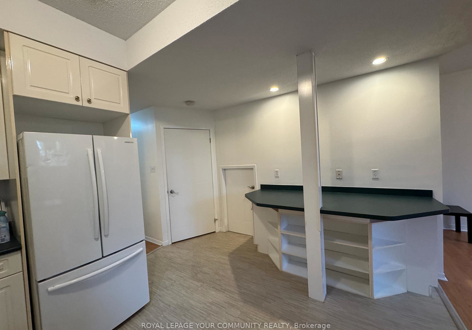 32-ward-drive-barrie-ontario-s12523382
