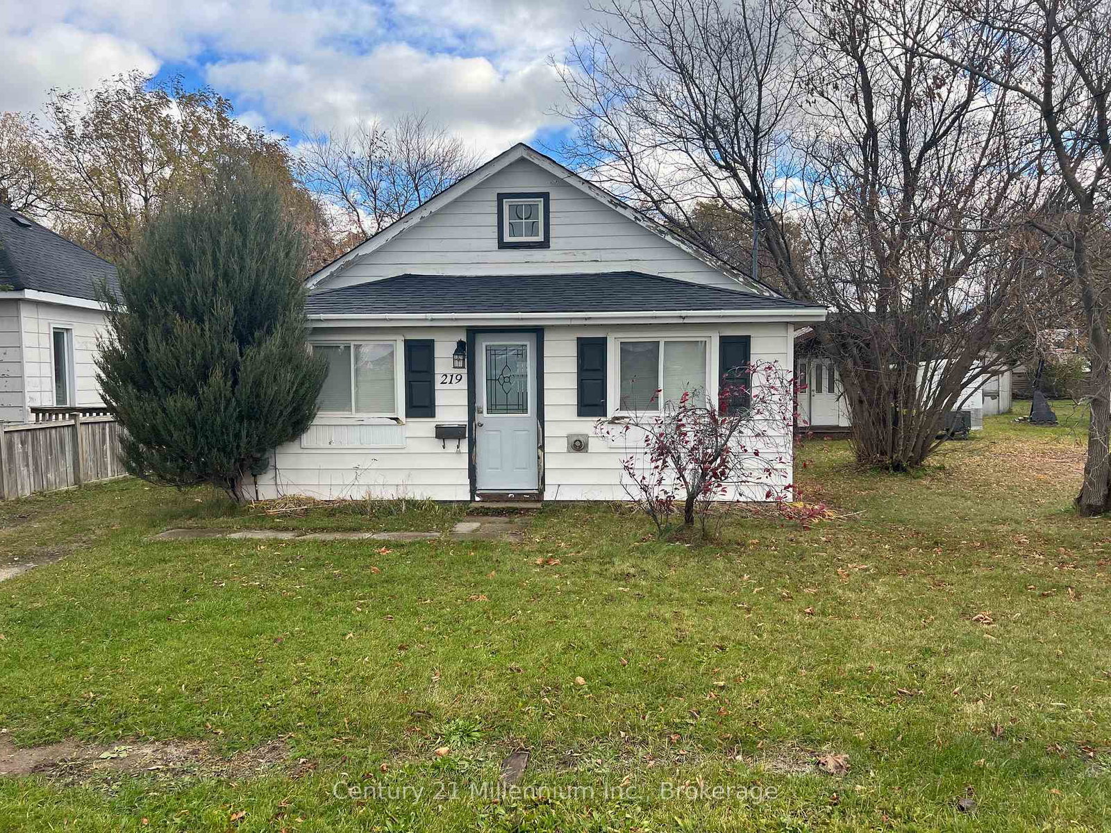 219-spruce-street-collingwood-ontario-s12525344