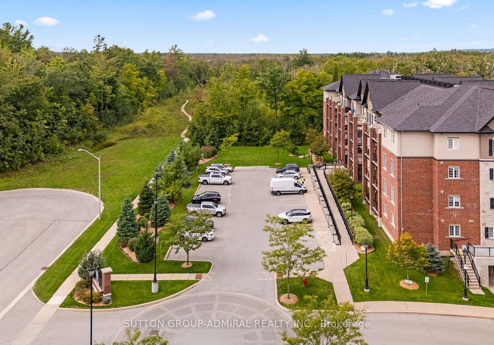 7-greenwich-street-barrie-ontario-s12525834