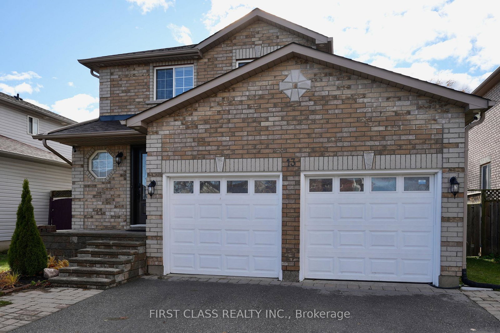 13-benjamin-lane-barrie-ontario-s12525974