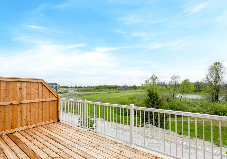 17-sama-way-wasaga-beach-ontario-s12526574