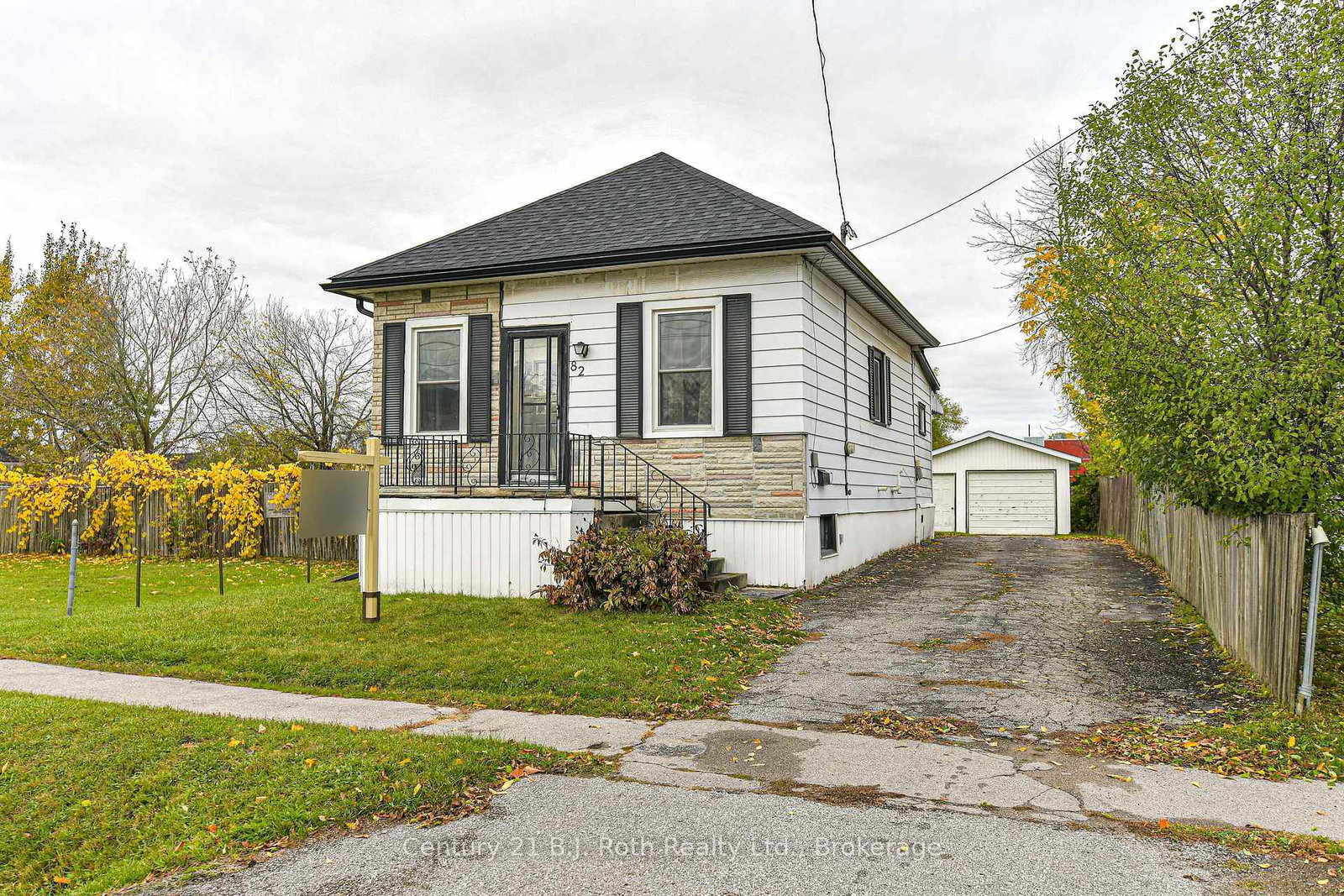 82-poughkeepsie-street-orillia-ontario-s12528670