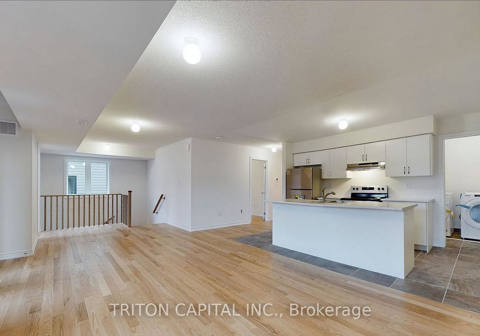14-bannister-unit-1-road-barrie-ontario-s12532322