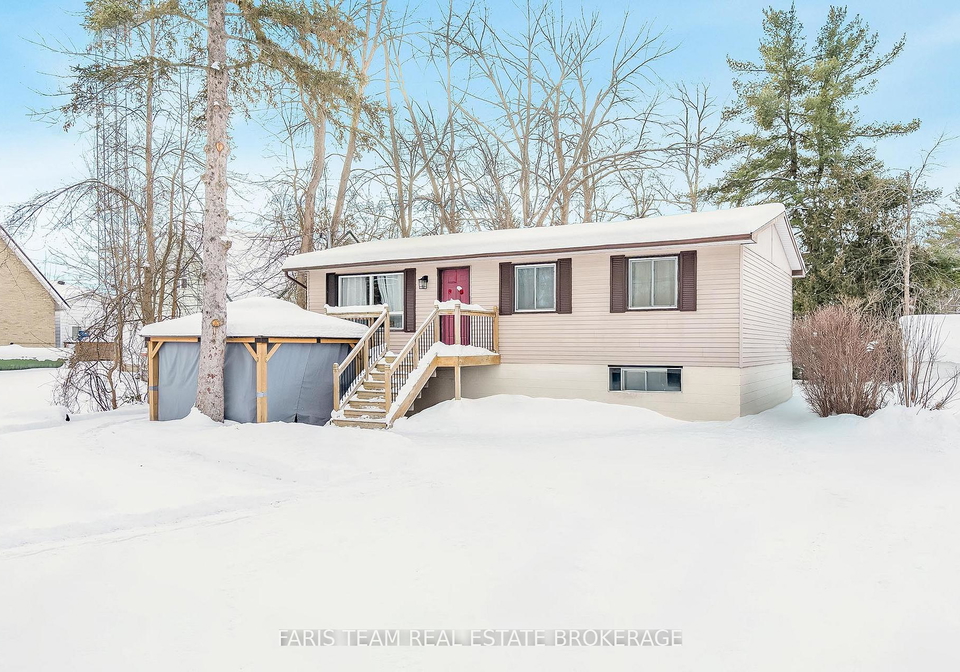 8304-county-road-169-severn-ontario-s12532378