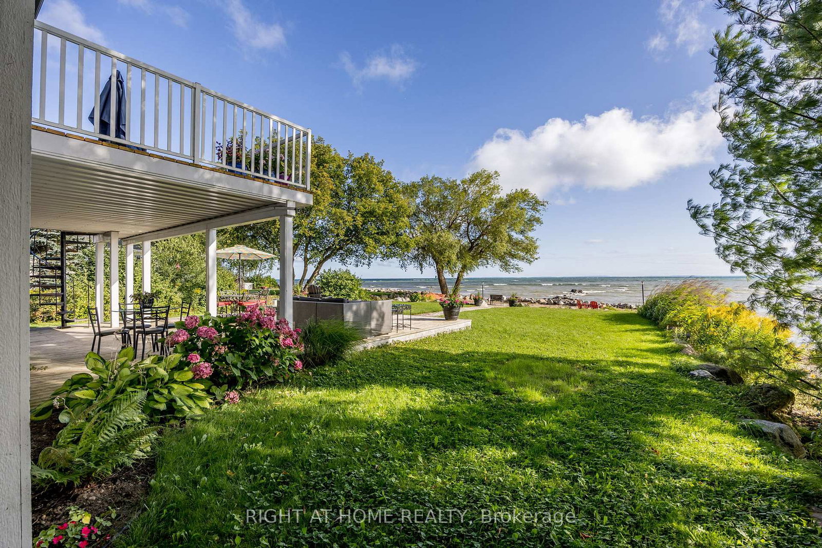 75-indian-trail-collingwood-ontario-s12533084