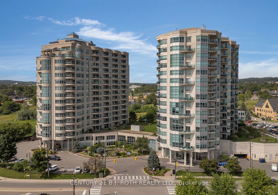 6-toronto-street-barrie-ontario-s12537012