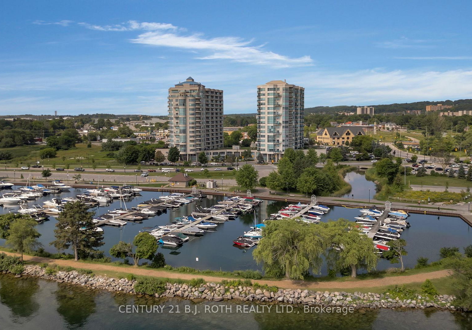6-toronto-street-barrie-ontario-s12537012