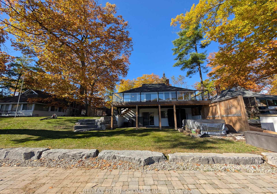 1103-mosley-street-wasaga-beach-ontario-s12542672