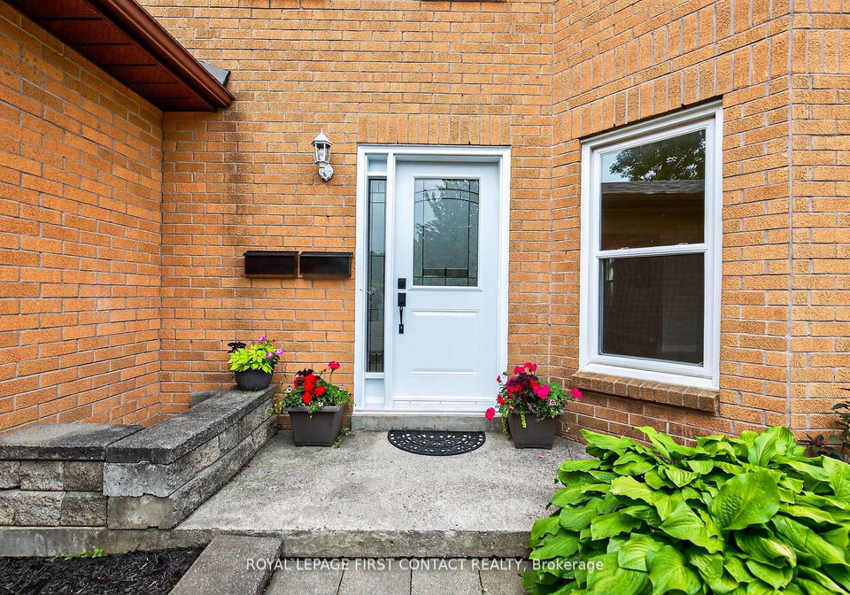 101-browning-trail-barrie-ontario-s12546612