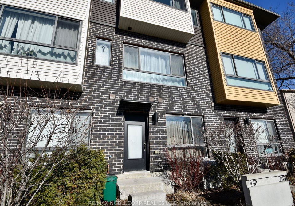369-essa-road-barrie-ontario-s12548792