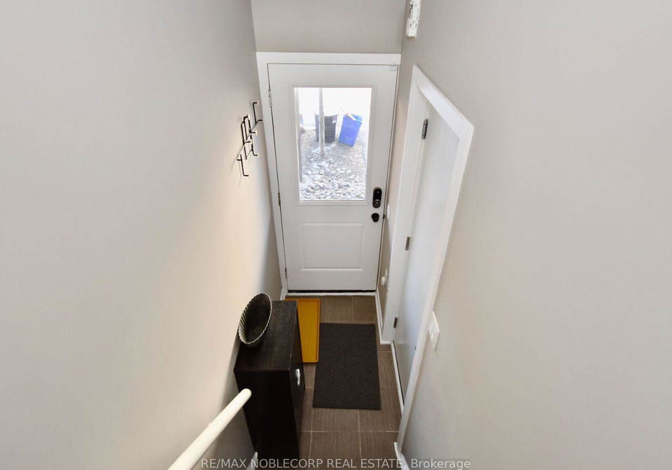 369-essa-road-barrie-ontario-s12548792