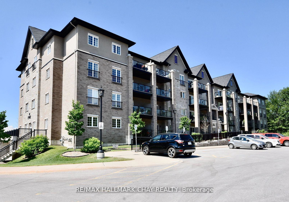 44-ferndale-drive-s-barrie-ontario-s12552680