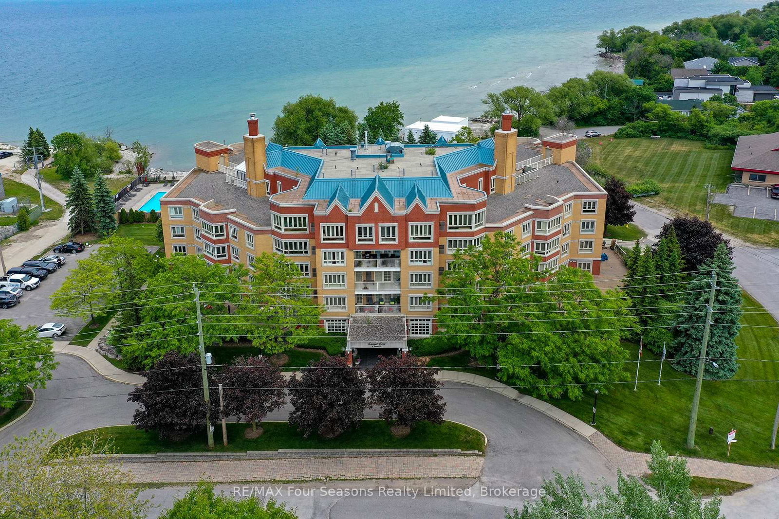 16-raglan-street-collingwood-ontario-s12552760