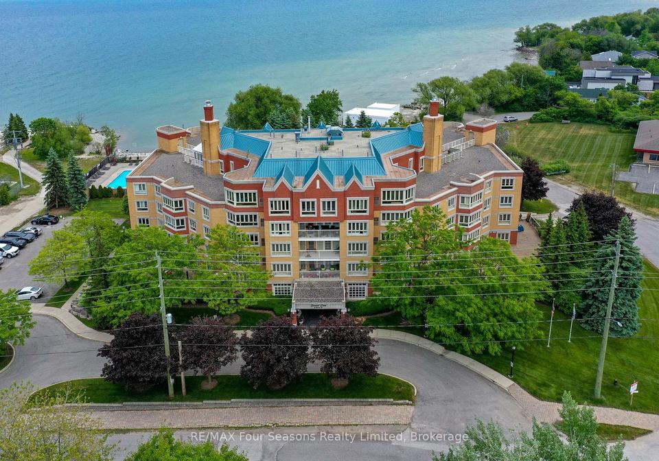 16-raglan-street-collingwood-ontario-s12552760