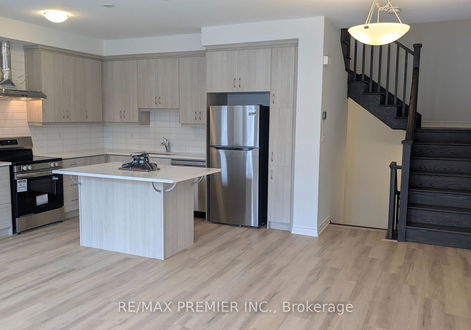 11-pearen-lane-barrie-ontario-s12553124