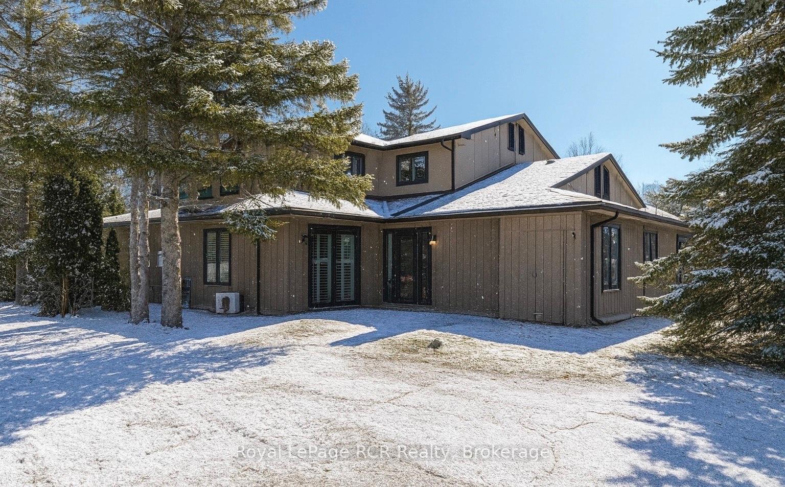 trafalgar-road-collingwood-ontario-s12554722