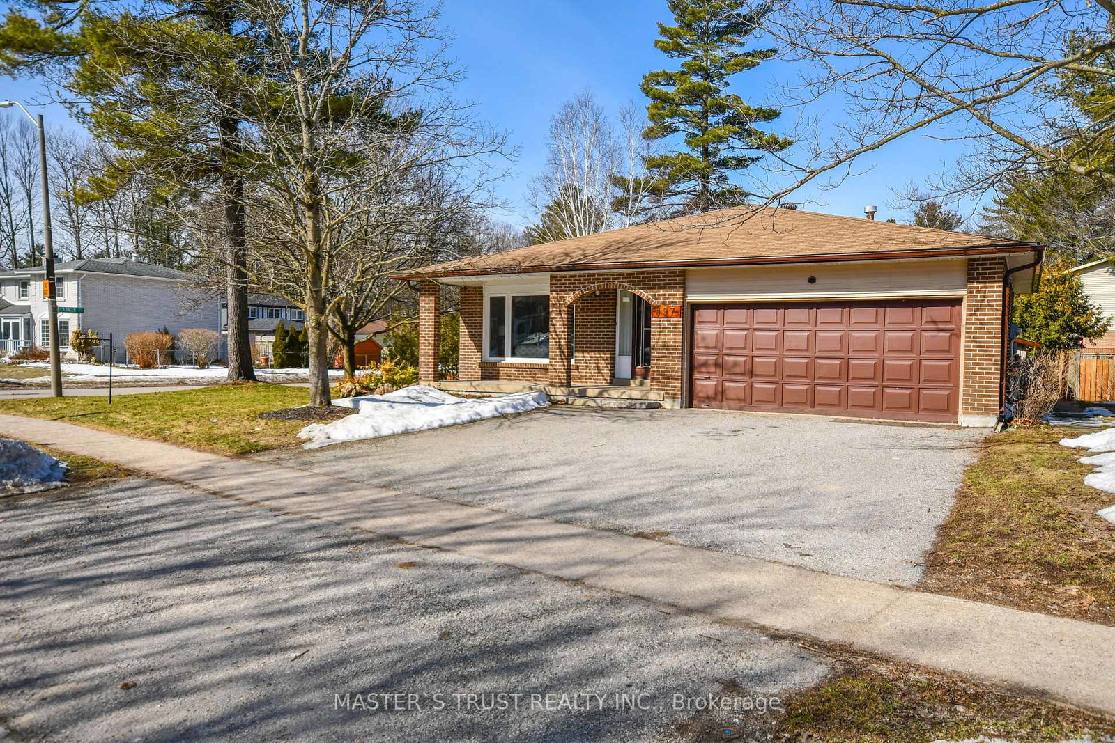197-browning-trail-barrie-ontario-s12556134
