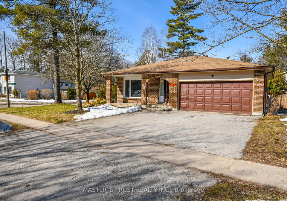 197-browning-trail-barrie-ontario-s12556134