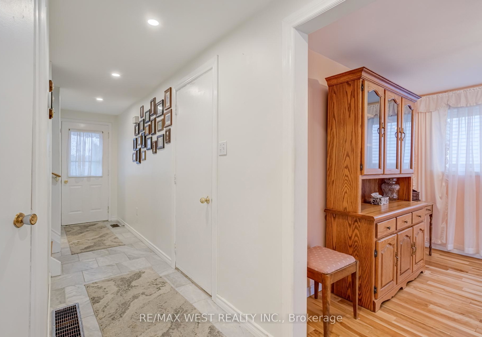 20-corbett-drive-barrie-ontario-s12556248