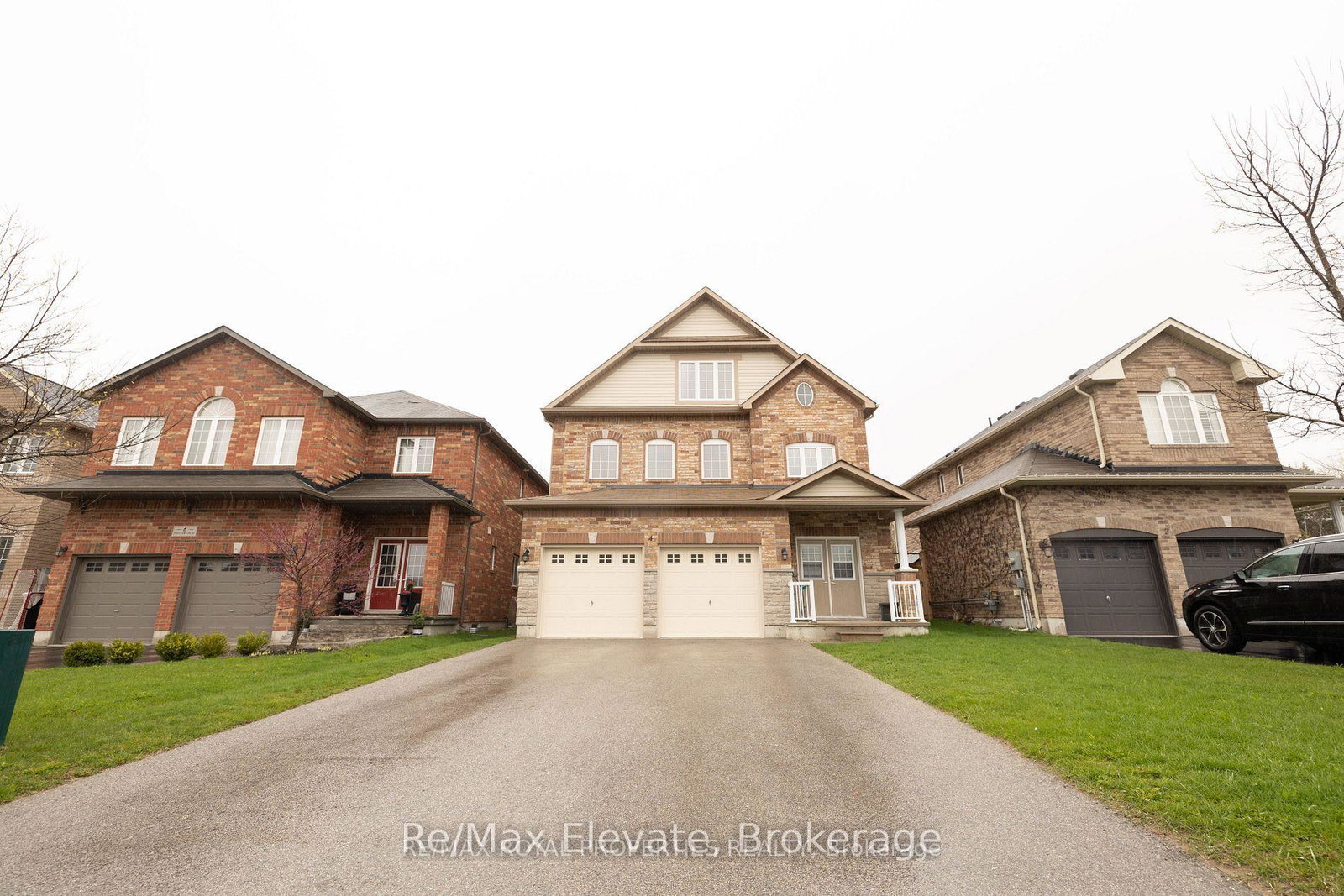 4-trotter-court-barrie-ontario-s12556610
