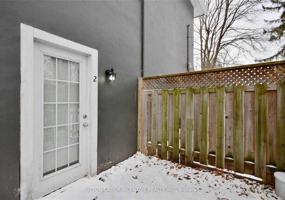 32codrington-street-barrie-ontario-s12556918