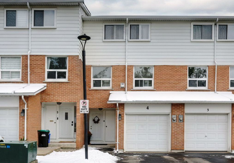 235-steel-street-barrie-ontario-s12557784